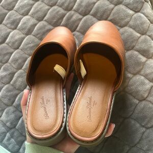 Women's Tan Leather Mules